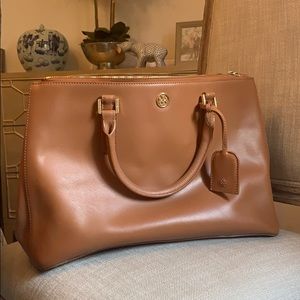 Large Tory Birch Purse